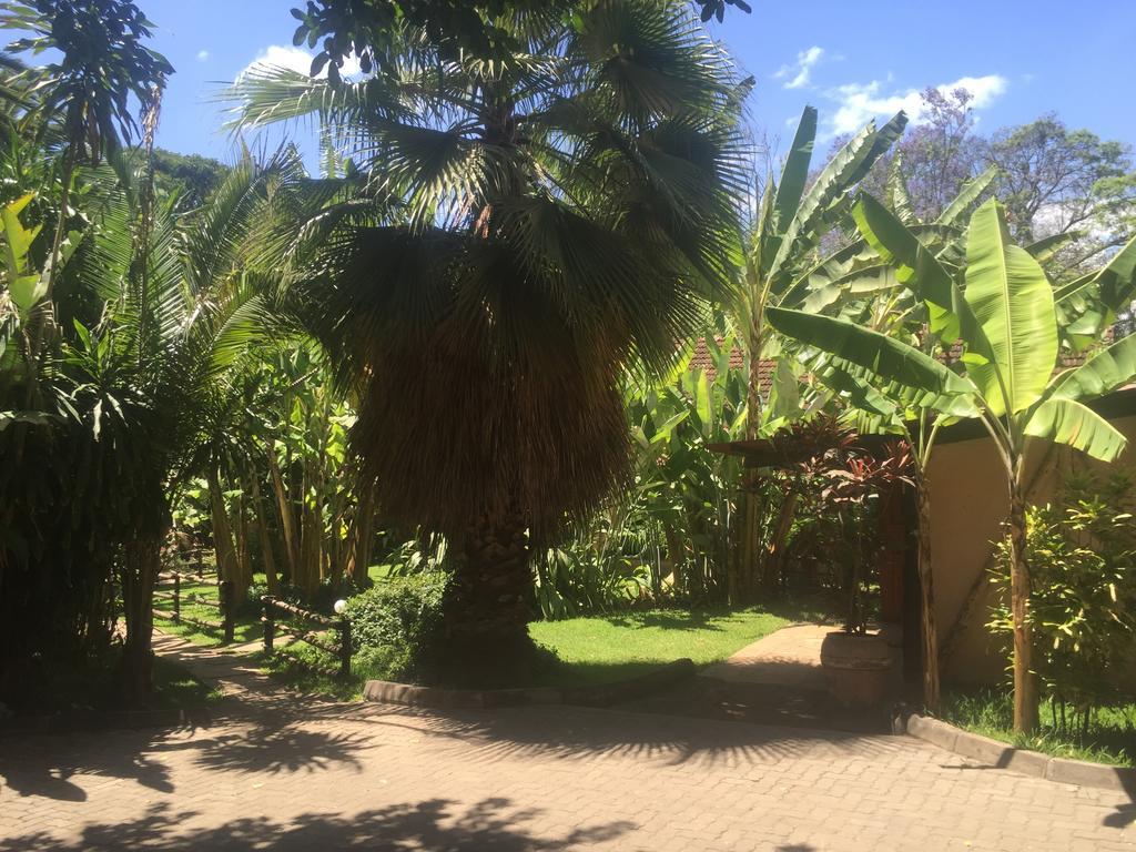 Outpost Lodge Arusha Exterior foto